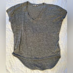 Express Heather Gray Short Sleeve T-shirt. Size small